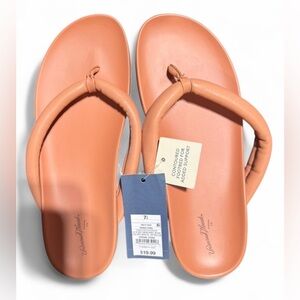 Size 7.5 Universal Thread Orange Slide Sandals